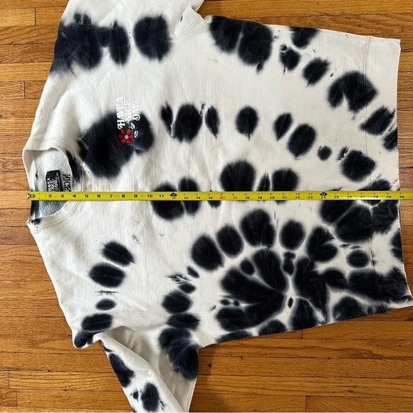 Nice Kicks “Have A Nice Day” White/Black Tie Dye Crewneck Sweatshirt, 2XL - Picture 7 of 8